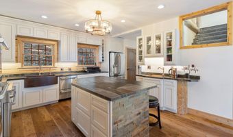 2196 Genoa Heights Ln, Genoa, NV 89411