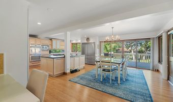 200 N Forest Ct, Addison, IL 60101