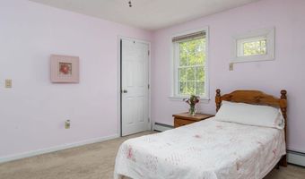 5 Heidi Ln, Bow, NH 03304
