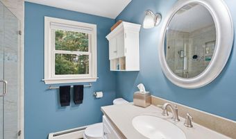 19 Tamarack Ln, Amherst, NH 03031