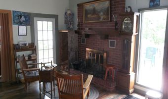 19 Chase Rd, Baileyville, ME 04694