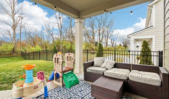 4309 Ironclad Dr, Bargersville, IN 46106