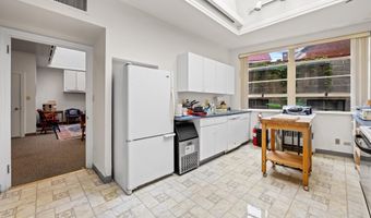 212 DUKE OF GLOUCESTER St, Annapolis, MD 21401