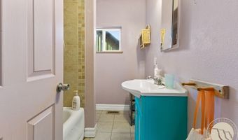 102 Riverside Rd, Billings, MT 59101