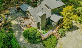 113 Iroquois Ave, Becket, MA 01223