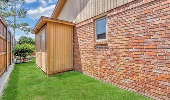3217 Quail Cir, Altus, OK 73521
