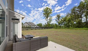 8015 Scenic Rdg, Ball Ground, GA 30107