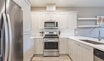 2561 NE Purcell Blvd, Bend, OR 97701