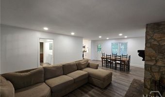 145 Heatherwood Ln, Athens, GA 30606