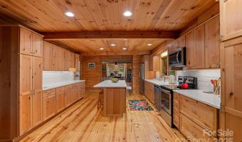 150 Avondale Ridge Rd, Asheville, NC 28803