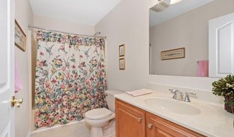 319 SHANNONBRIDGE Dr, Hockessin, DE 19707