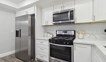 1204 E El Norte Pkwy, Escondido, CA 92027