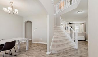 1715 Foudray Cir S, Avon, IN 46123