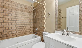 195 Bay Pines Rd, Beaufort, SC 29906