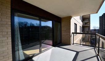 307 YOAKUM Pkwy 606, Alexandria, VA 22304