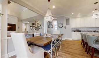 322 Sleepy Hollow Farm Rd, Warwick, RI 02886