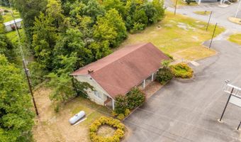 1163 Wards Rd, Altavista, VA 24517