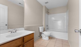 638 Branch View Dr, Boiling Springs, SC 29316
