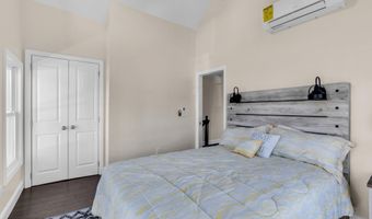 814 Dunlewy St, Asbury Park, NJ 07712