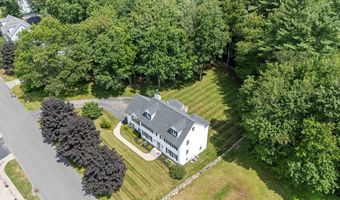 6 Carriage Chase Ln, Atkinson, NH 03811