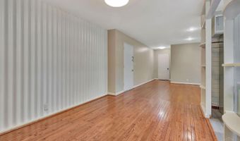 4028 Ledgewood Dr, Cincinnati, OH 45229