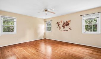8352 ORANGE Ct, Alexandria, VA 22309