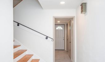 881 Asbury Rd, Anderson Twp., OH 45255