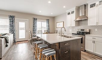 1038 Villa Vista Ln, Ammon, ID 83406