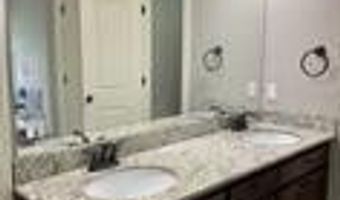 902 SW Cabriolet St, Bentonville, AR 72712