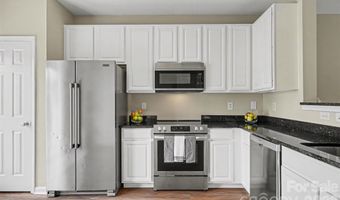 3955 Picasso Ct 15, Charlotte, NC 28205