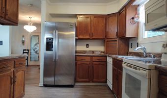 110 Stork St, Anna, IL 62906