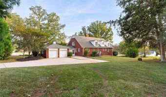 1429 E Calhoun St, Anderson, SC 29621