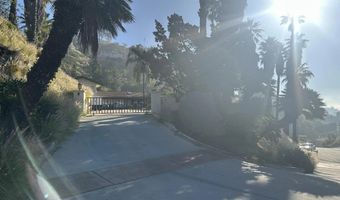 9902 Heavenly Way, La Mesa, CA 91941