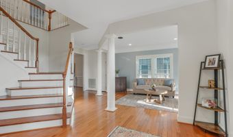 41443 CARRIAGE HORSE Dr, Aldie, VA 20105
