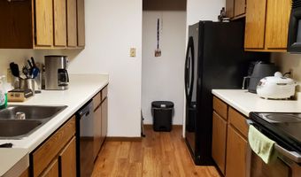 1140 MORRAINE VIEW Dr 204, Madison, WI 53719