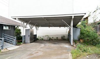 1208 N School St, Honolulu, HI 96817