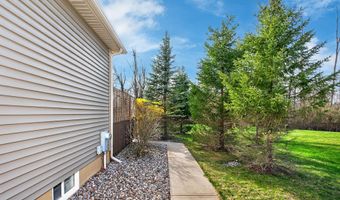 227 Landbridge Dr, Altamont, NY 12009