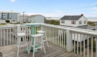 201 W Glenn St, Atlantic Beach, NC 28512