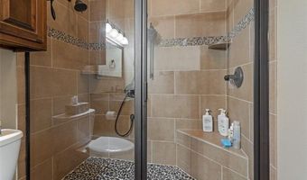 579 Chateau Bnd, Ardmore, OK 73401