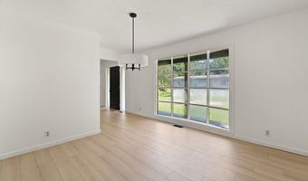 57 Hopson St, Auxier, KY 41602