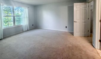 2820 Barclay Way, Ann Arbor, MI 48105