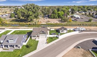 902 Victory Dr, Gooding, ID 83330