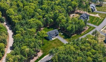 1 Cassidy Trl, Coventry, RI 02816
