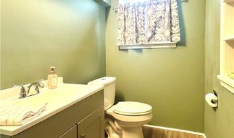 870 Parkway Blvd, Alliance, OH 44601