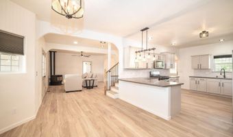 2121 W AZTEC Blvd, Aztec, NM 87410