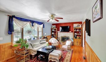 24 Venus Ave, Burlington, VT 05408