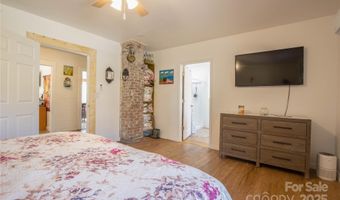 23 N 226 Hwy, Bakersville, NC 28705