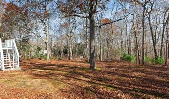 148 North Rd, Hopkinton, RI 02833