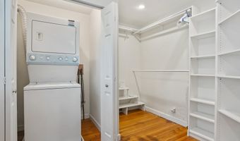 15 Granite Ter, Ansonia, CT 06401