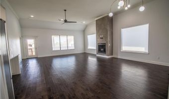 4200 SW Hollyhock St, Bentonville, AR 72713